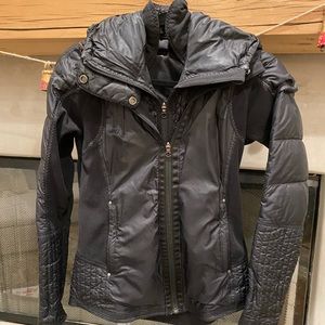 lululemon Bundle Up Jacket - Black Size 4